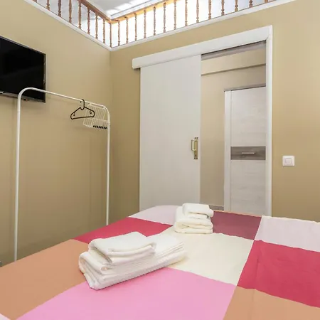 Blanco Street Apartment